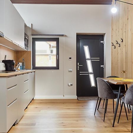 Apartament City La Casa Piano House ,Cu Parcare アルバ・ユリア エクステリア 写真